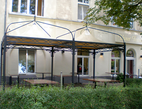 Metall Pavillon Antica Roma 3x3. Sonnenschutz für Terrassen, Parks, Gärten und Gastronomie.